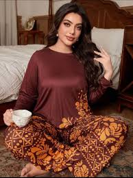 Maroon Leaves Printed Night Suit